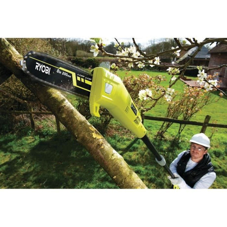 RYOBI - Elagueur sur perche 750 W - guide 20 cm incliné a 15°- 10 m/s - tube d'extension 90 cm - guide incliné a 15° - RPP750S