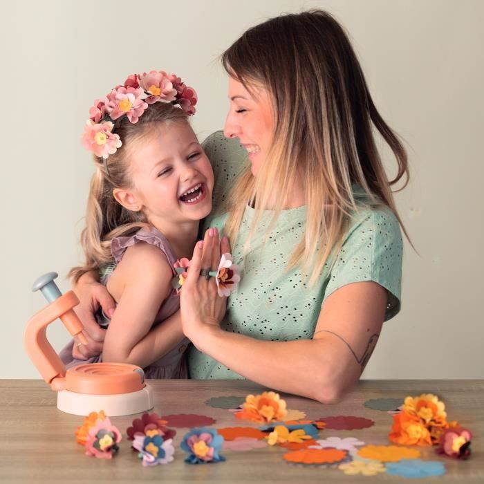 SMOBY - Smoby Créa - Set Bijoux Fleurs - des 3 ans