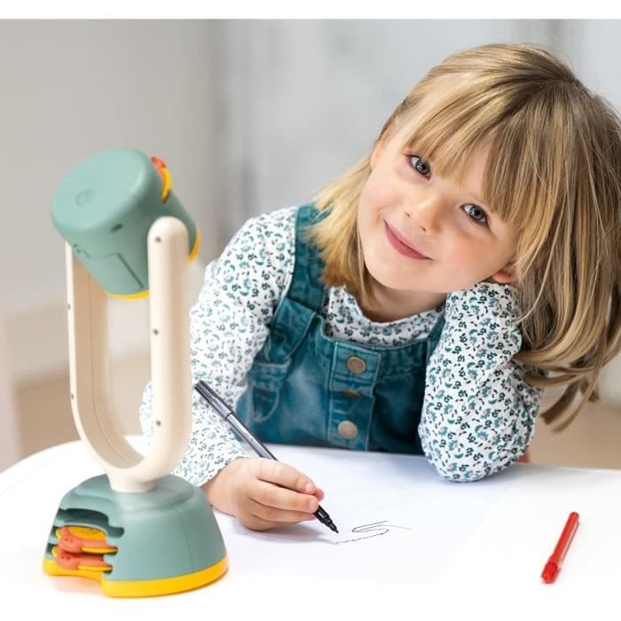 SMOBY - Projecteur a dessin - Orientation et netteté ajustable - 192 possibilités - Themes : animaux et personnages - des 3 ans