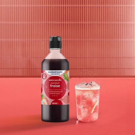 Concentrés SODASTREAM - Lot de 6 concentrés Fraise sans sucres - Jusqu'a 54L de boissons - 440 ml