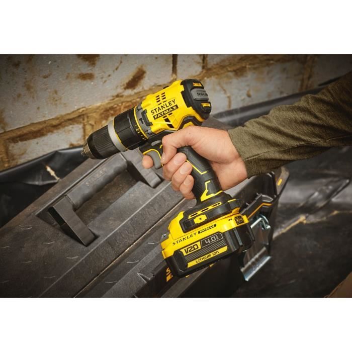 Perceuse visseuse a percussion sans fil - 18V - STANLEY FATMAX V20 - SFMCD721M2K-QW - Brushless - 80Nm - 2 batteries 4 Ah + chargeur