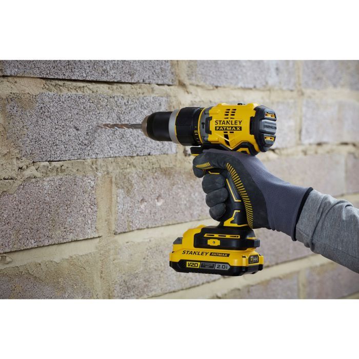 Perceuse visseuse a percussion sans fil - 18V - STANLEY FATMAX V20 - SFMCD721M2K-QW - Brushless - 80Nm - 2 batteries 4 Ah + chargeur