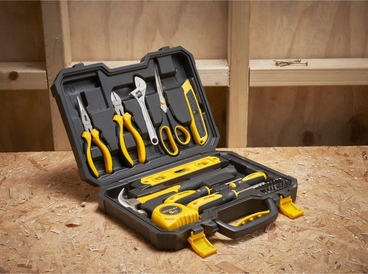 Malette a outils 28 pieces - STANLEY - STHT78050-1 - Coffret plastique - Noir et jaune
