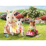 SYLVANIAN FAMILIES - TRICYCLE & MINI VOITURE BEBES - Jaune - Sets prets a jouer