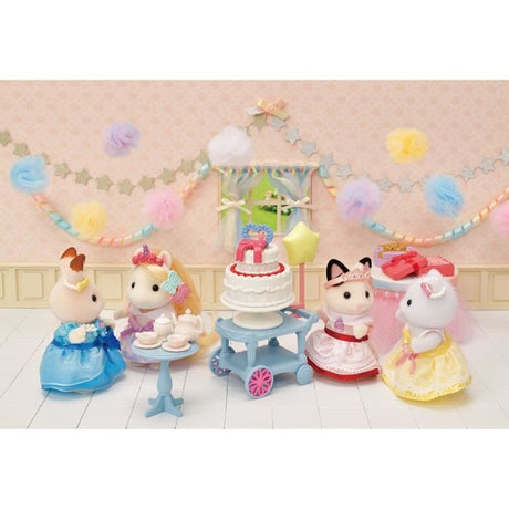 Figurines miniatures - SYLVANIAN FAMILIES - 5646 - La fille Chat bicolore et son goűter d'anniversaire