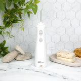 Jet Dentaire - WATERPIK - WF-13 Pearl - Blanc - Sans fil - Rechargeable - 2 Niveaux de pression - 4 Embouts