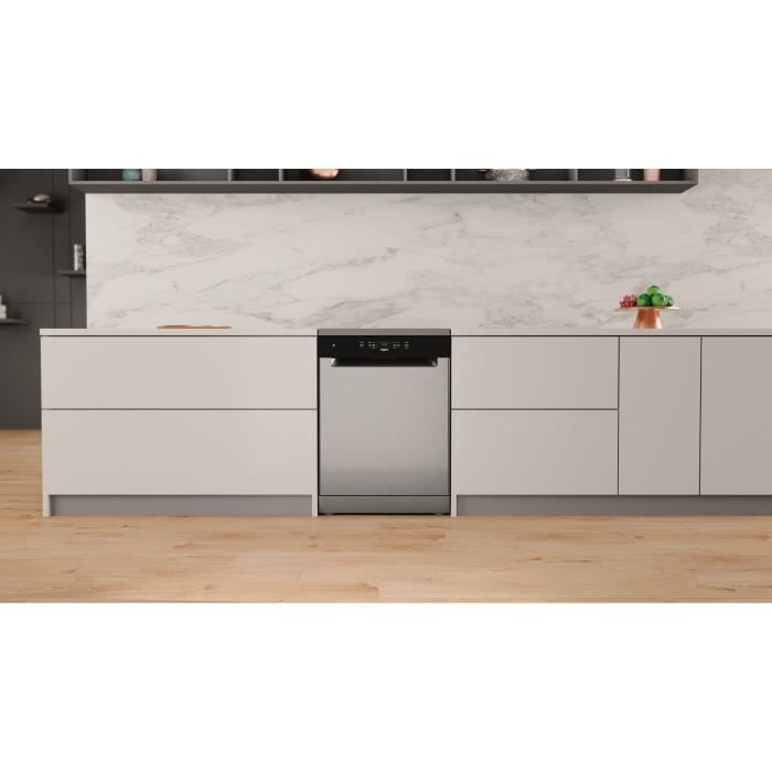 Lave-vaisselle pose libre WHIRLPOOL WFC3C34X - 14 couverts - Induction - L60cm - 44 dB - Inox