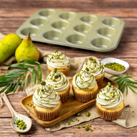 Ensemble 2 pieces spécial muffins - ZENKER - 1 moule 12 empreintes et 40 moules en papier bio