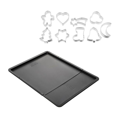 Ensemble avec plaque a pâtisserie extensible et 9 emporte-pieces de Noël sur cintre - ZENKER