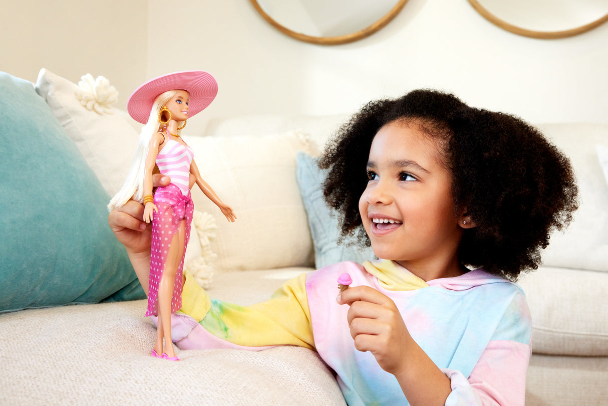 Barbie-Barbie Plage-Poupée blonde en maillot de bain et accessoires HPL73