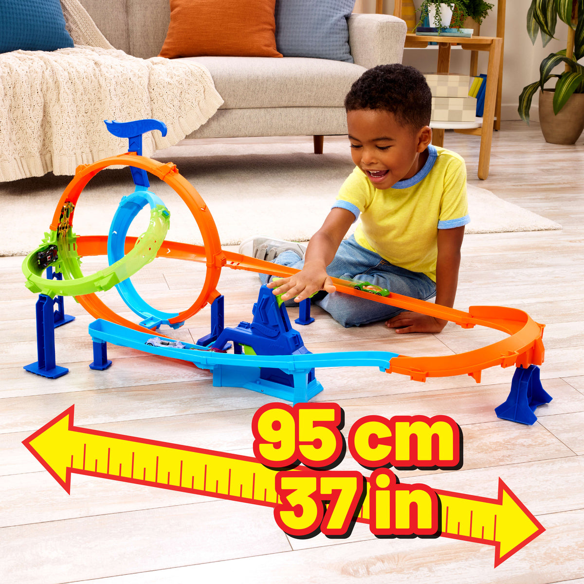HW PISTE LOOPING CYCLONE