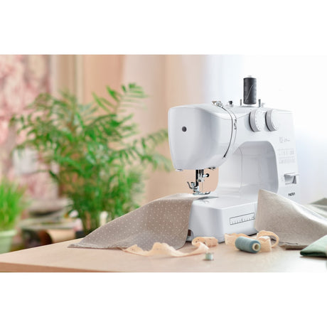 Machine a Coudre - MEDION - SM 60 - 62W - 24 Points + Points Doubles - 700 tr/min - LED - Blanc