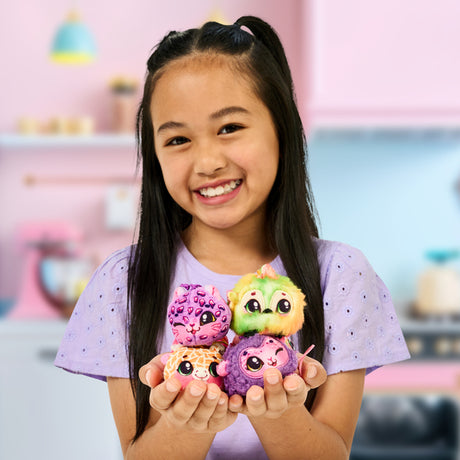 Animaux en peluche - COOKEEZ MAKERY - Yum Yumz Double Glace - Modele aléatoire