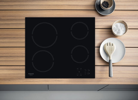 Table de cuisson vitrocéramique - HOTPOINT - HR631C - 4 foyers - 60 cm - Noir