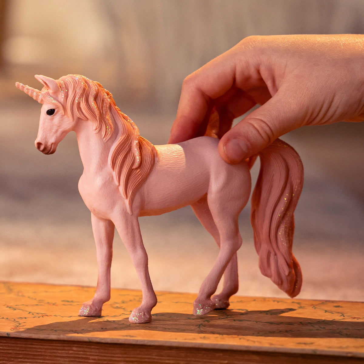 Figurine - SCHLEICH - Jument licorne Peach - Multicolore - 16x3.5x11 cm - a partir de 5 ans