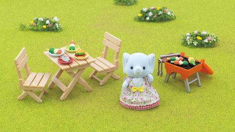 La fille éléphant et son set de pique-nique - Sylvanian Families - 5640