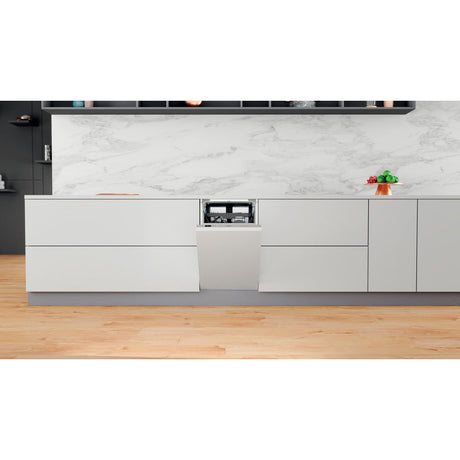 Lave-vaisselle tout encastrable WHIRLPOOL WSIC3M27C - 10 couverts - Induction - L45cm - 47dB