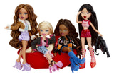 Bratz Goin' Out Poupée - Cloé - 1 Poupée Mannequin a Collectionner - Une Tenue, Un Sac a Main, Une Paire de Lunettes Soleil - 6 ans