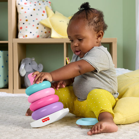 Fisher-Price - Pyramide Arc-en-ciel - Jouet d'éveil a empiler pour bébés - Fisher-Price - JGP94
