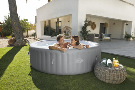 Spa gonflable BESTWAY - Lay-Z-Spa Hawaii - 236 x 71 cm - 4 a 8 places - Rond (Livré avec couverture, cartouche et diffuseur)