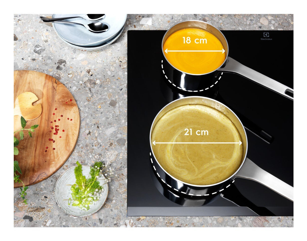 Plaque a induction - ELECTROLUX - 4 foyers - 71 x 52 cm - EIV734 - Noir