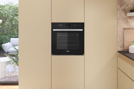 Four encastrable - Multifonction Pyrolyse - Vapeur - Chaleur pulsée - WHIRLPOOL - AKZ9S8270NB - Noir - Porte froide - 73 L - A+
