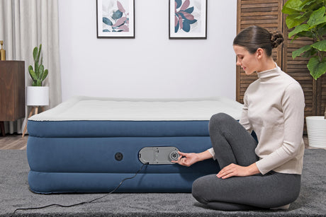 Matelas gonflable - BESTWAY - 67624 - 203x152x46 cm - Bleu/Blanc - Camping