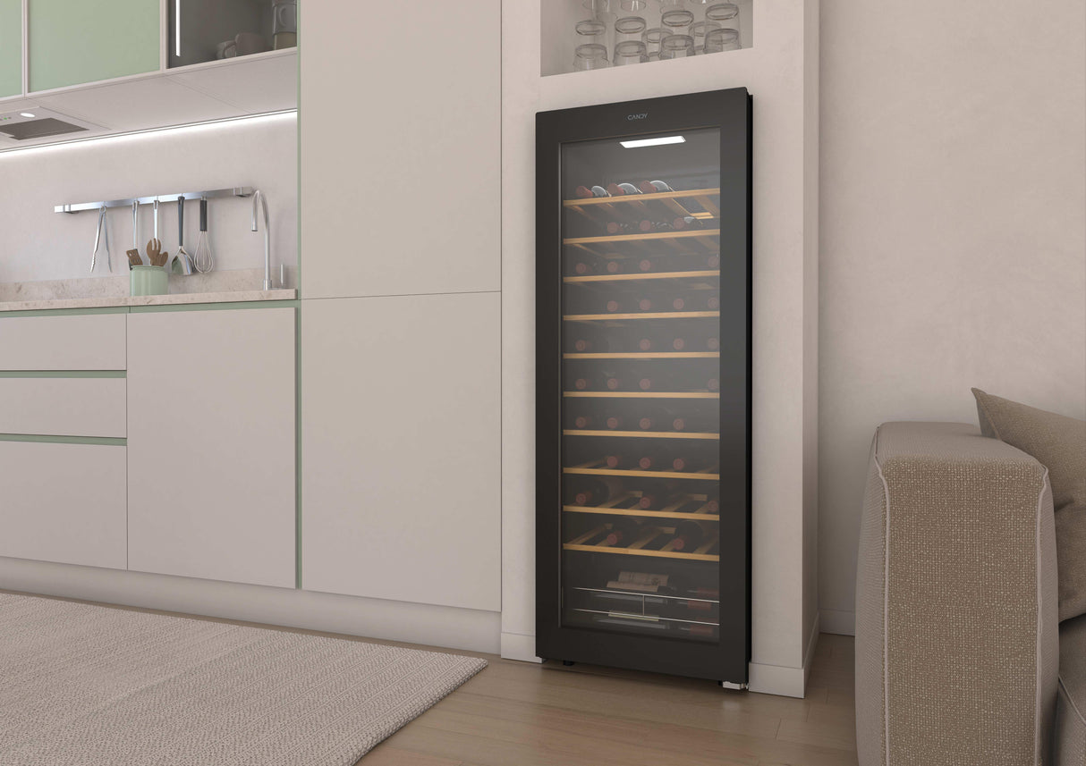 Cave a vin de service - CANDY CW 058 - 58 Bouteilles - Monozone - Connectée - 37 dB - 47,5 x 45 x 128 cm