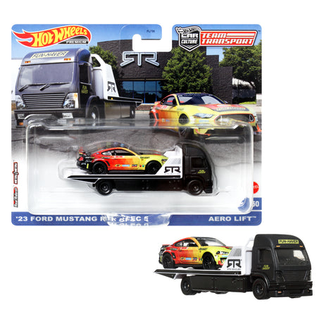 Hot Wheels - Véhicule et Transporteur (modele aléatoire) - Camion / Petite voiture - Des 3 ans FLF56